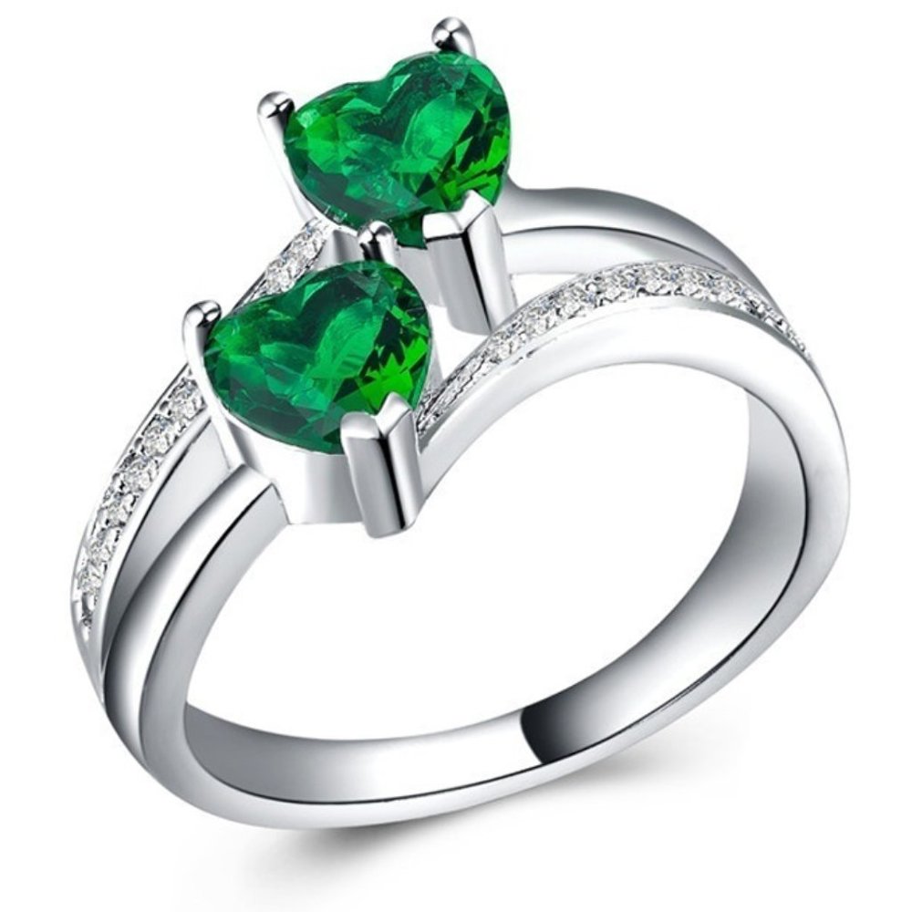 💥925 Silver Plated Green Heart Cut Emerald Exquisite Ring, GPMB1527 - Picture 1 of 5